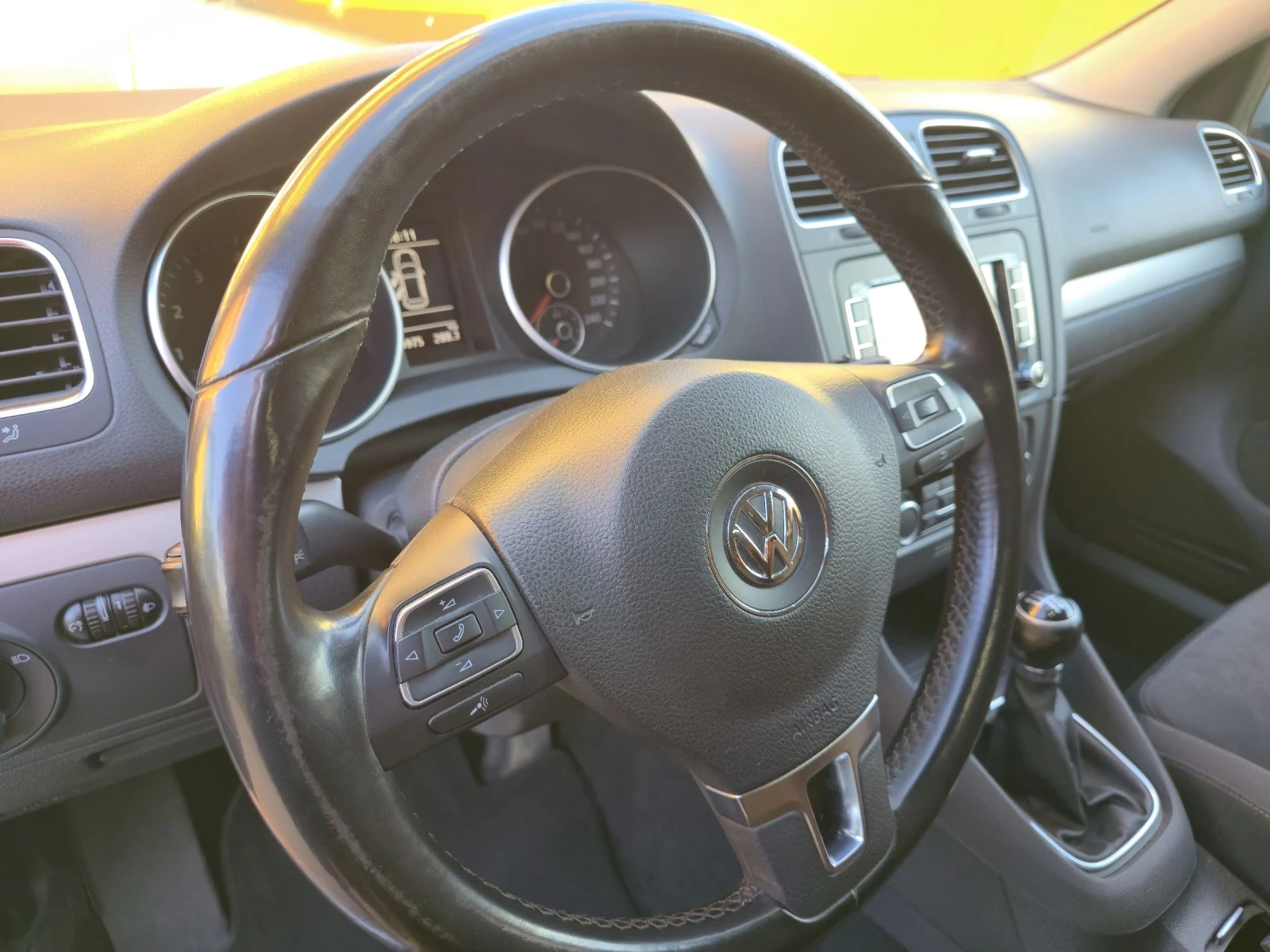 VW Golf 1.6 bifuel | Mobile.bg   16