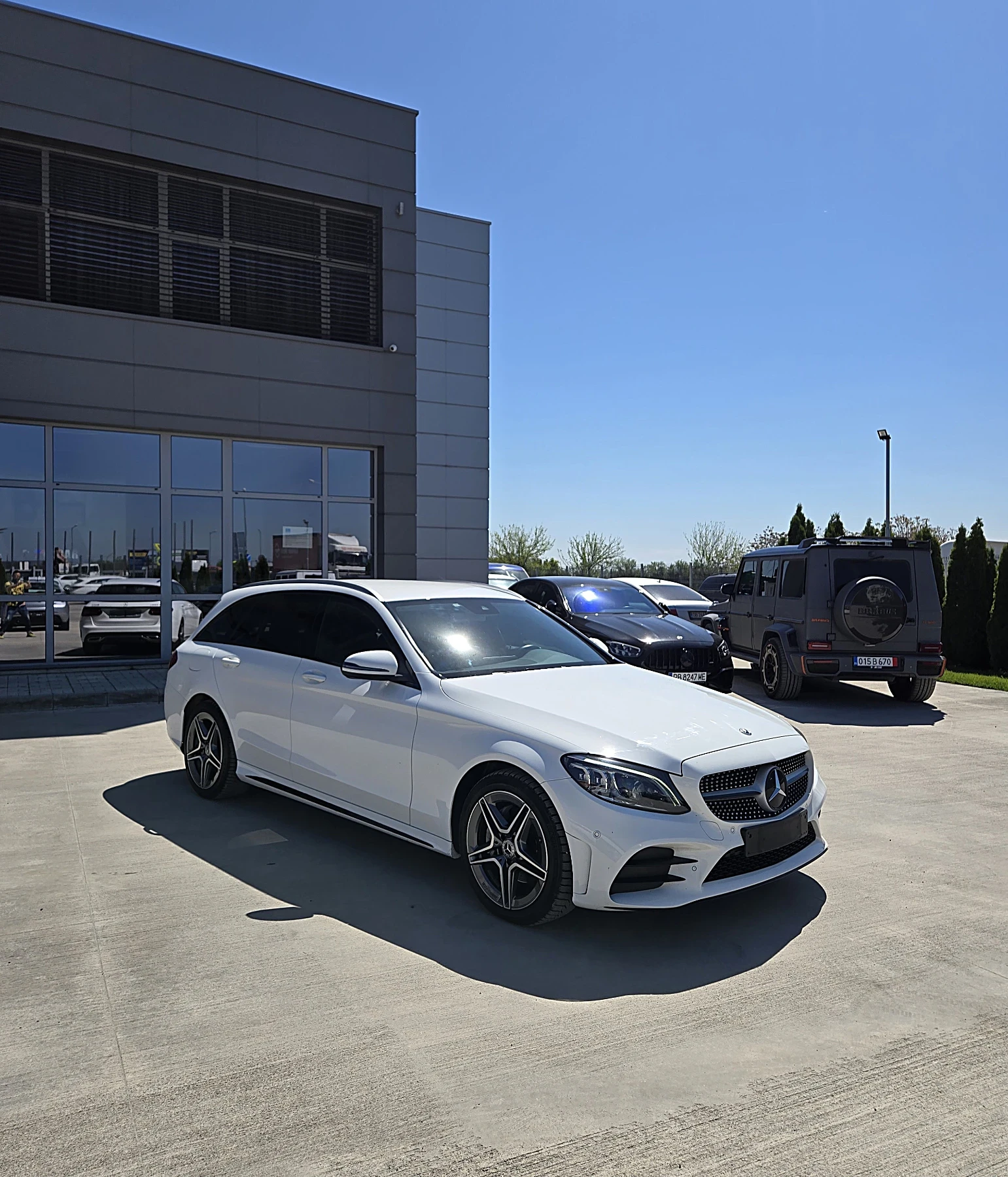 Mercedes-Benz C 220 AMG* DIGITAL* FACELIFT* 4X4* DISCTRONIC* TOP - изображение 4