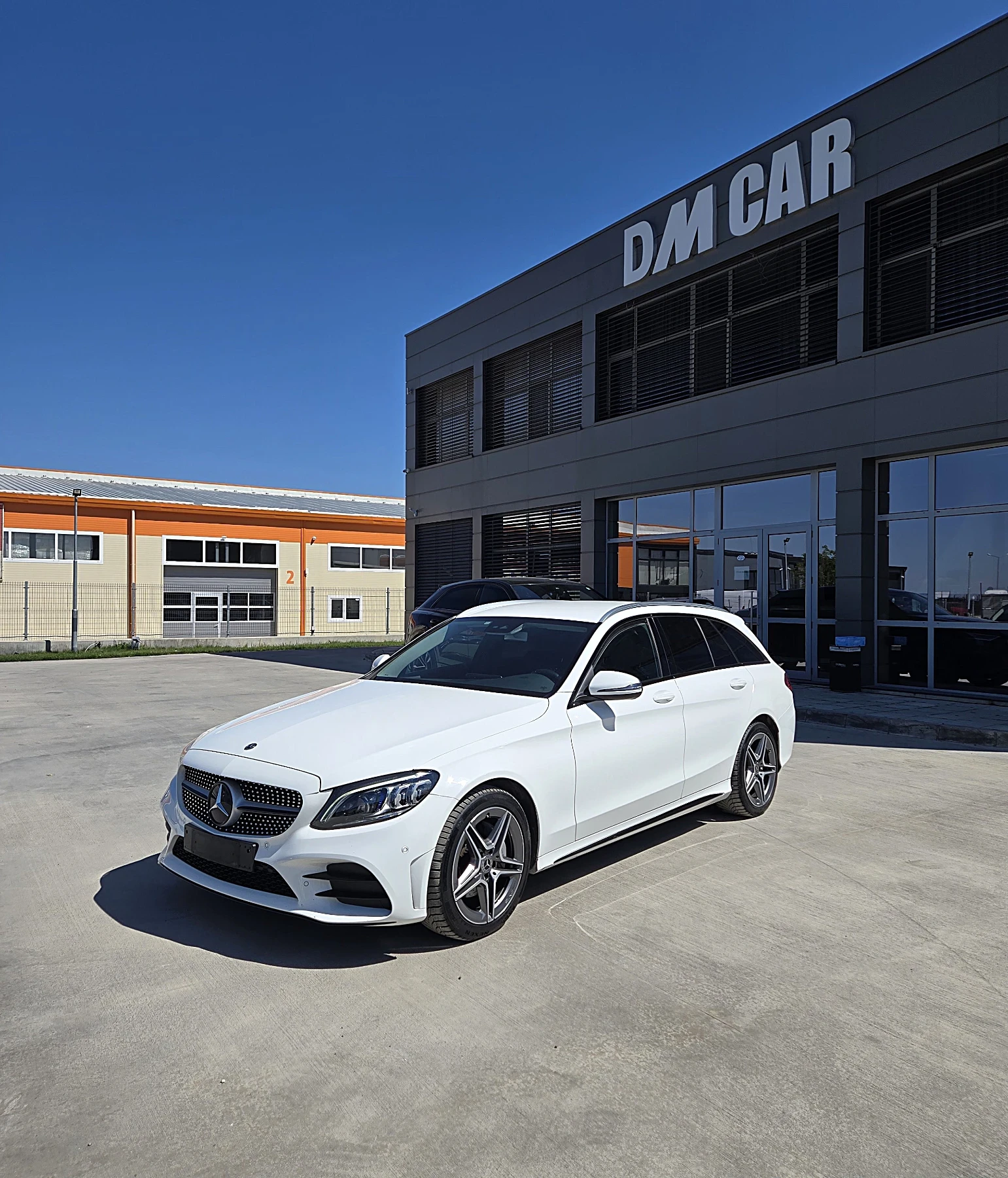 Mercedes-Benz C 220 AMG* DIGITAL* FACELIFT* 4X4* DISCTRONIC* TOP - изображение 3