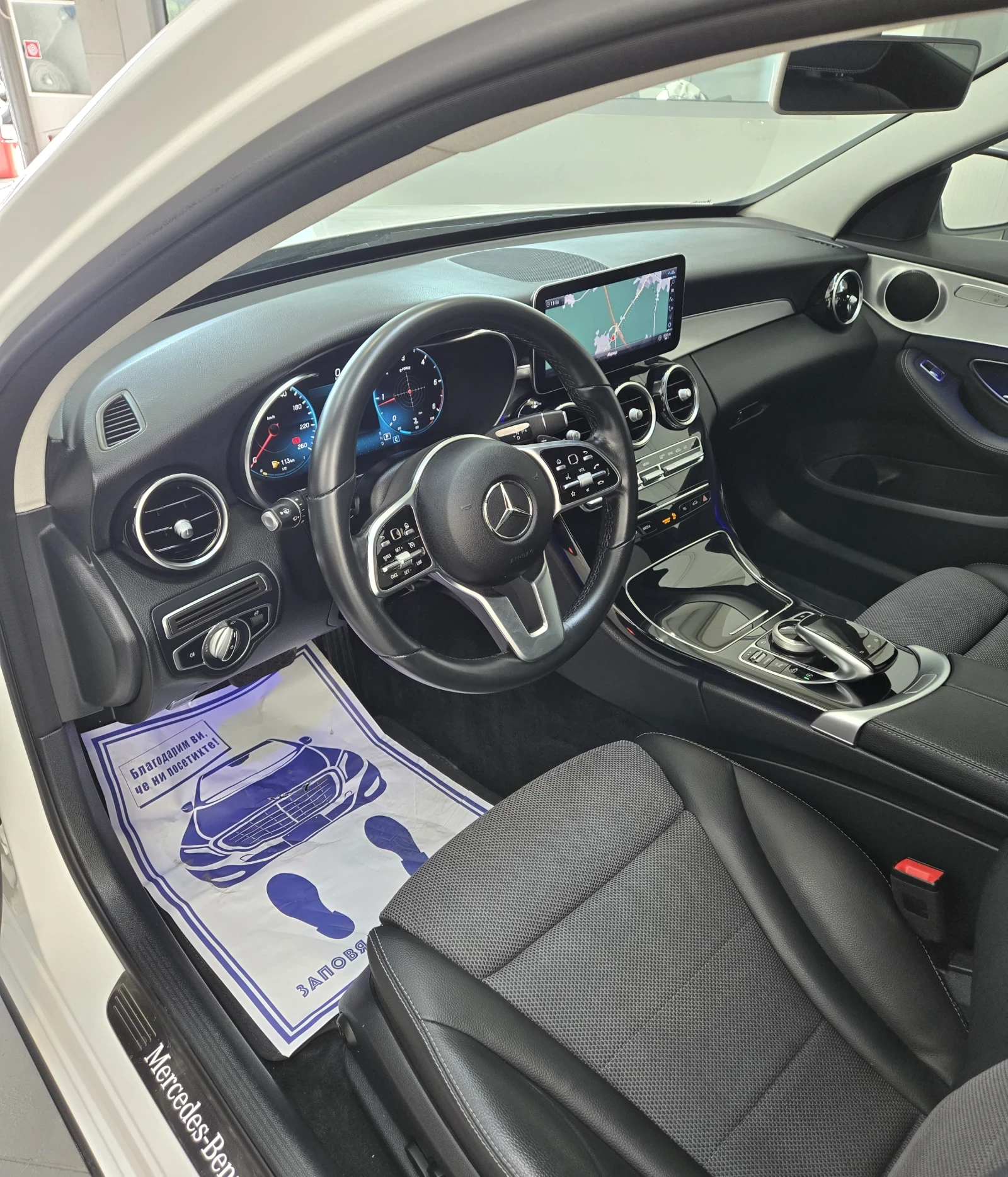 Mercedes-Benz C 220 AMG* DIGITAL* FACELIFT* 4X4* DISCTRONIC* TOP - изображение 9