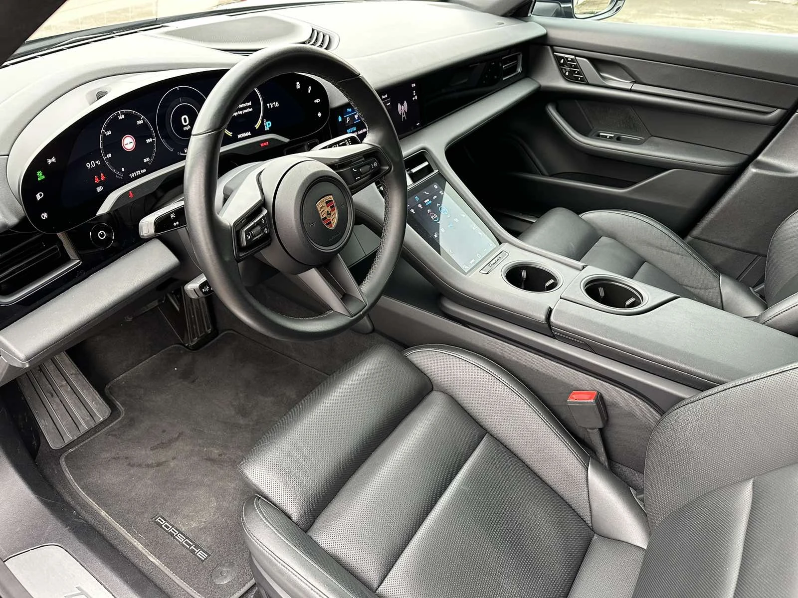 Porsche Taycan 4 S Performance Plus - изображение 10
