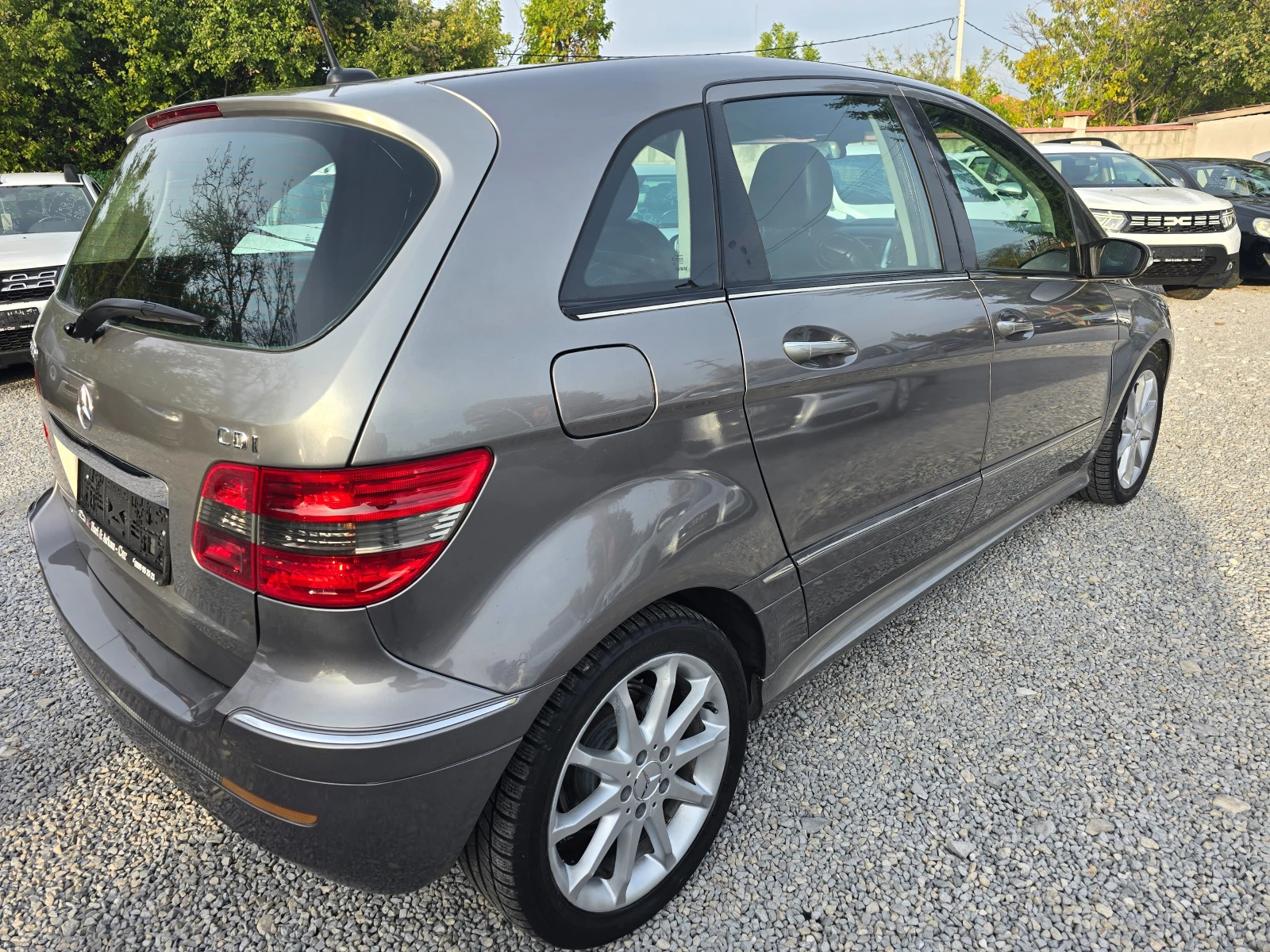 Mercedes-Benz B 200 CDI-140 К.С-АВТОМАТИК - изображение 7