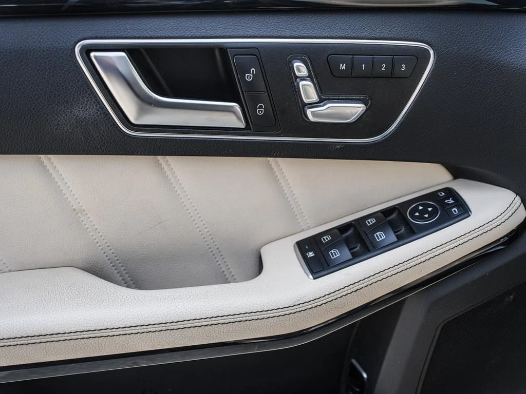 Mercedes-Benz E 400 * 4dr Sdn 4MATIC | Sun/Moonroof | ����������� | Mobile.bg � ����������� 12