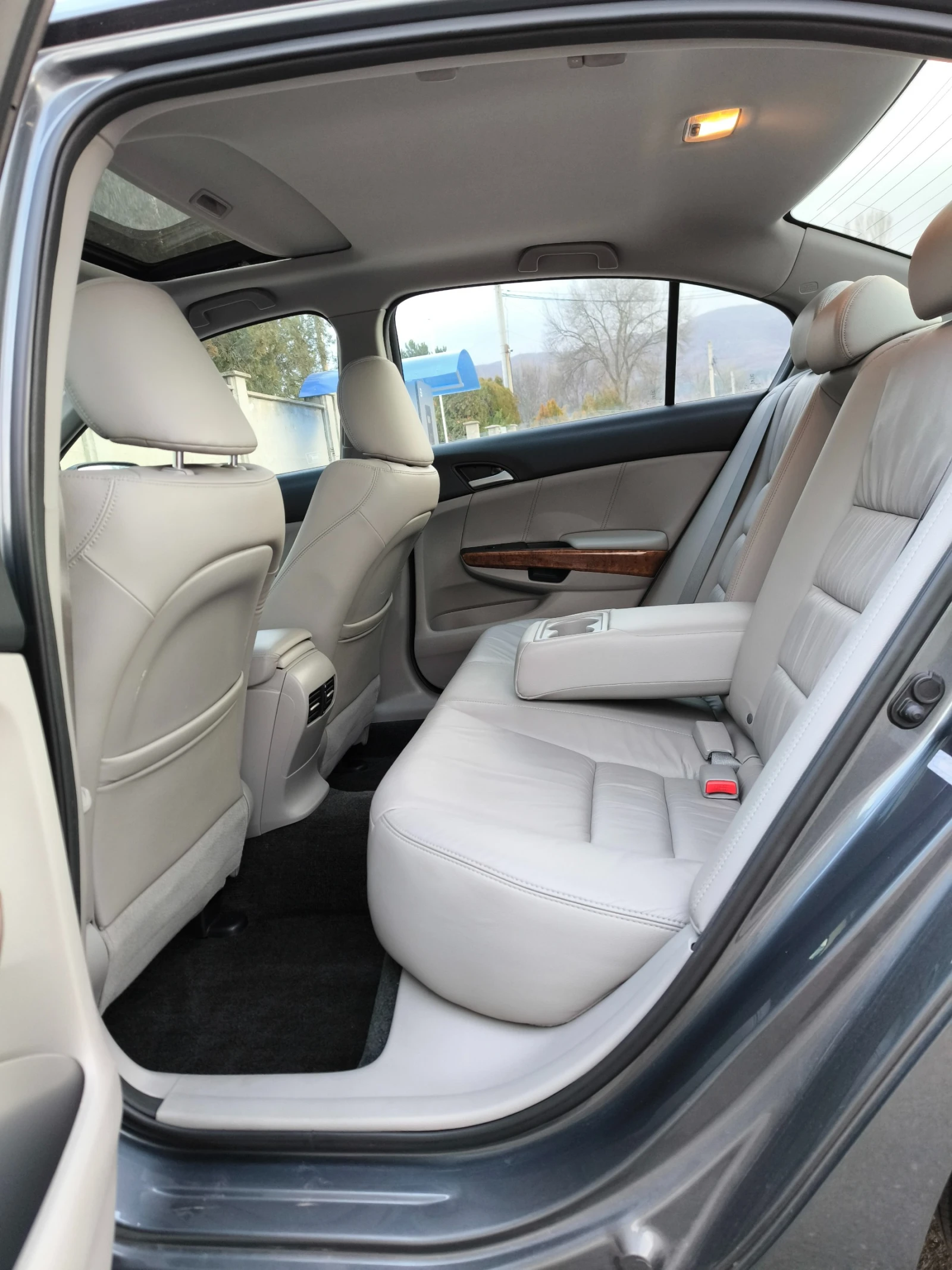 Honda Accord EX-L V6 3.5 271HP | Mobile.bg � ����������� 11