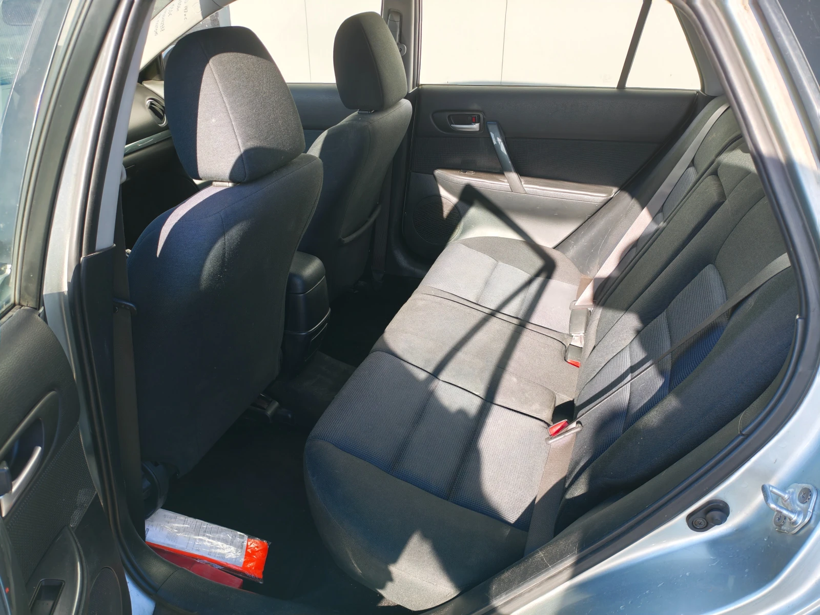 Mazda 6 2.0, снимка 7 - Автомобили и джипове - 53801699