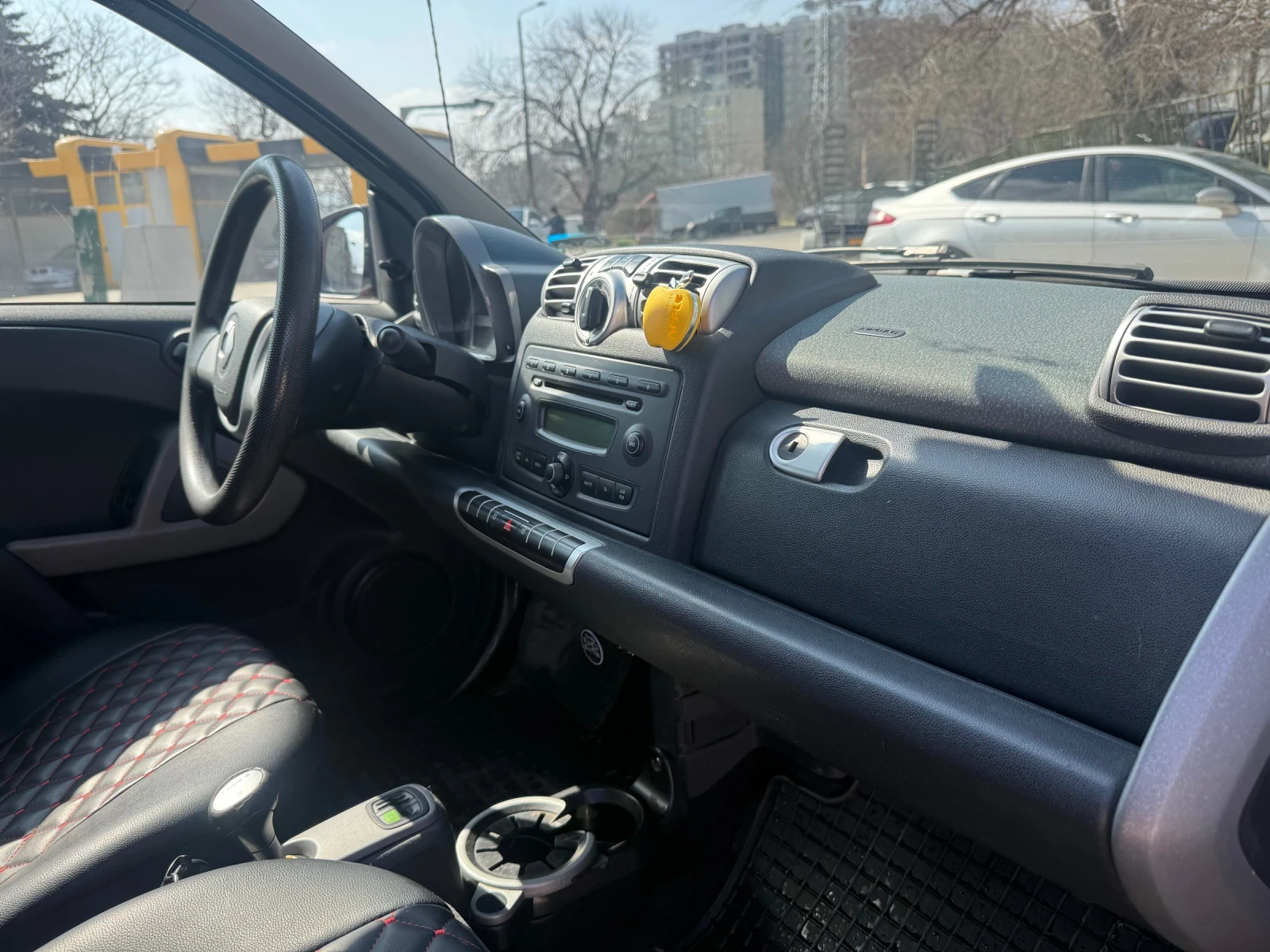 Smart Fortwo 451 mhd 1000, 71�.�., ���� | Mobile.bg � ����������� 12