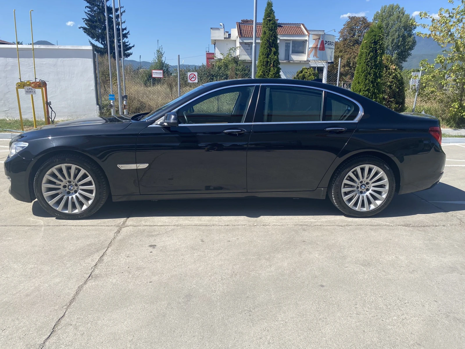 BMW 730 D, снимка 13 - Автомобили и джипове - 53815091