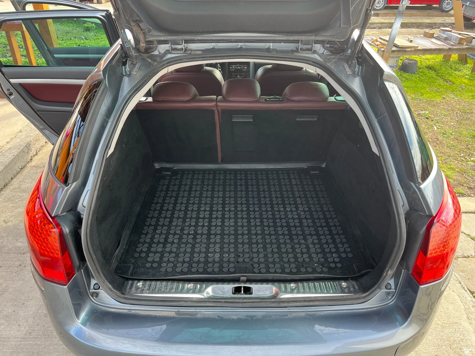 Peugeot 407 2.7 ХДИ с 6 степенна автоматична скоростна кутия, снимка 11 - Автомобили и джипове - 54184864