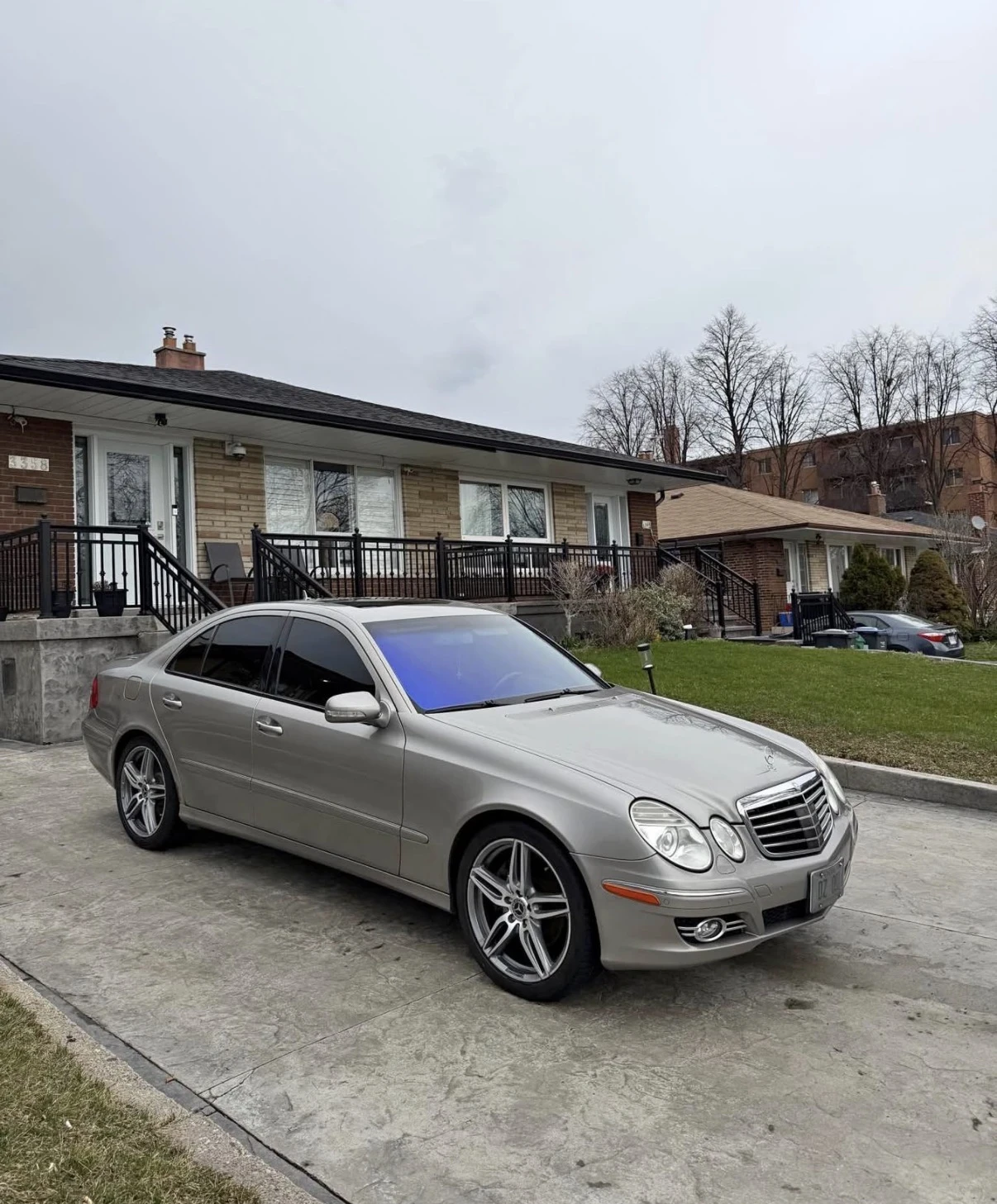 Mercedes-Benz E 500 550 * FACE * AMG * ОБДУХВАНЕ * ДВА ЧИФТА ГУМИ С ДЖ