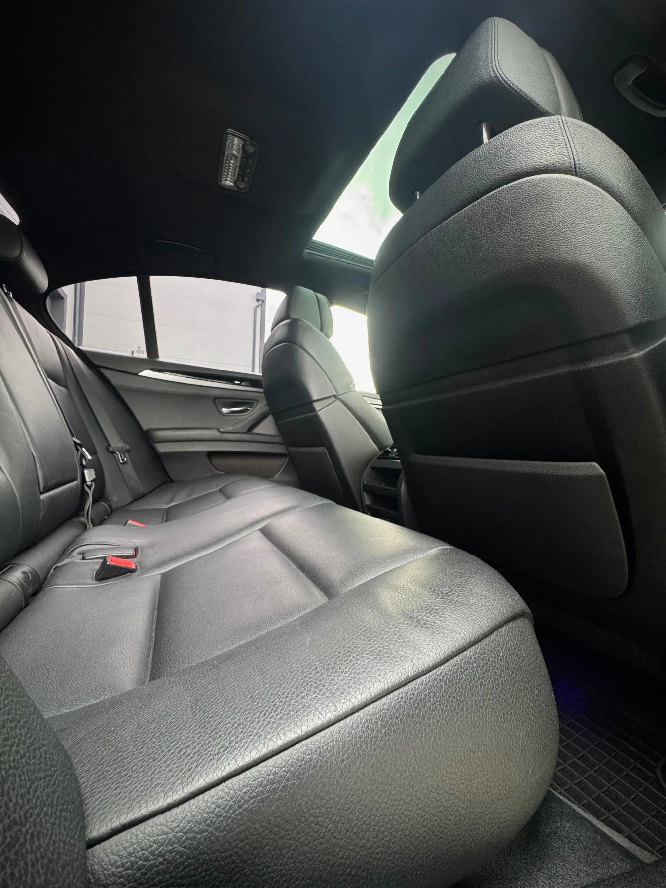 BMW 525 * 3.0d* 204к.с (M Sport package) , снимка 9 - Автомобили и джипове - 54365806