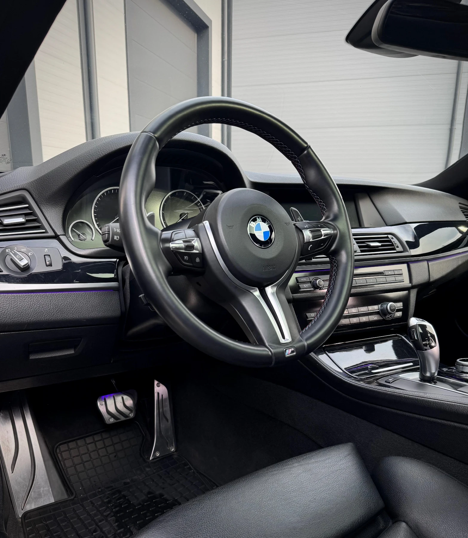 BMW 525 * 3.0d* 204к.с (M Sport package) , снимка 5 - Автомобили и джипове - 54365806