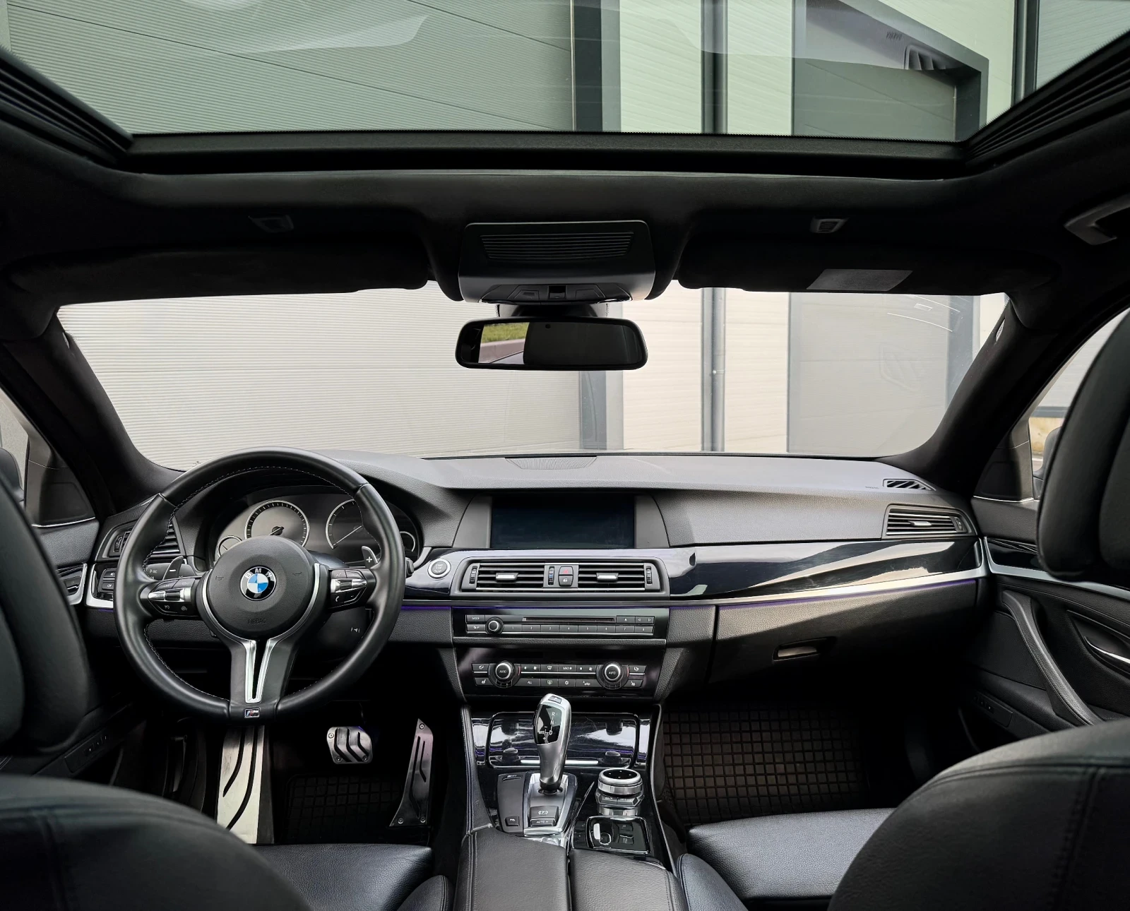 BMW 525 * 3.0d* 204к.с (M Sport package) , снимка 13 - Автомобили и джипове - 54365806