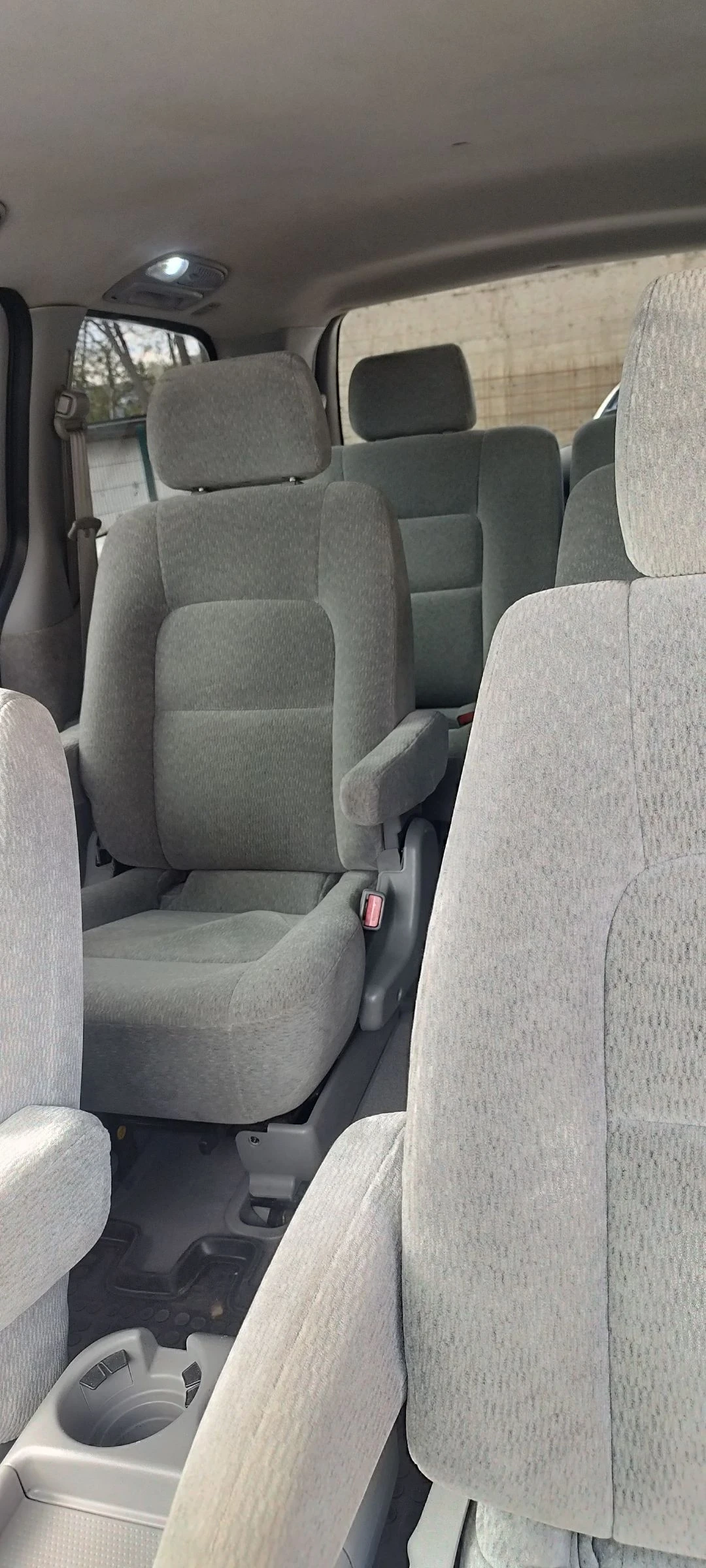 Kia Carnival 2.9 CRDi Special Edition , снимка 10 - Автомобили и джипове - 54397962