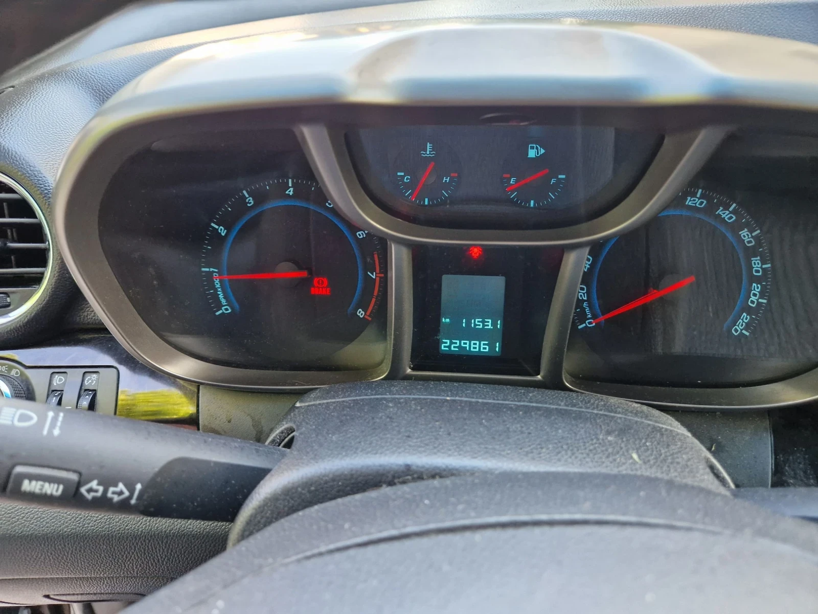 Chevrolet Orlando 1.8бензим, 141к.с, 7места, Евро 5А, Италия , снимка 11 - Автомобили и джипове - 54730973