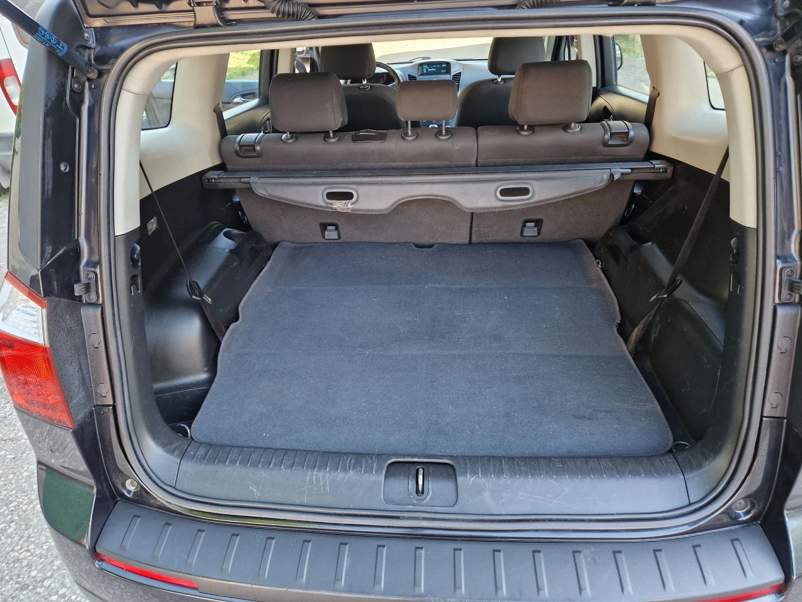 Chevrolet Orlando 1.8бензим, 141к.с, 7места, Евро 5А, Италия , снимка 13 - Автомобили и джипове - 54730973