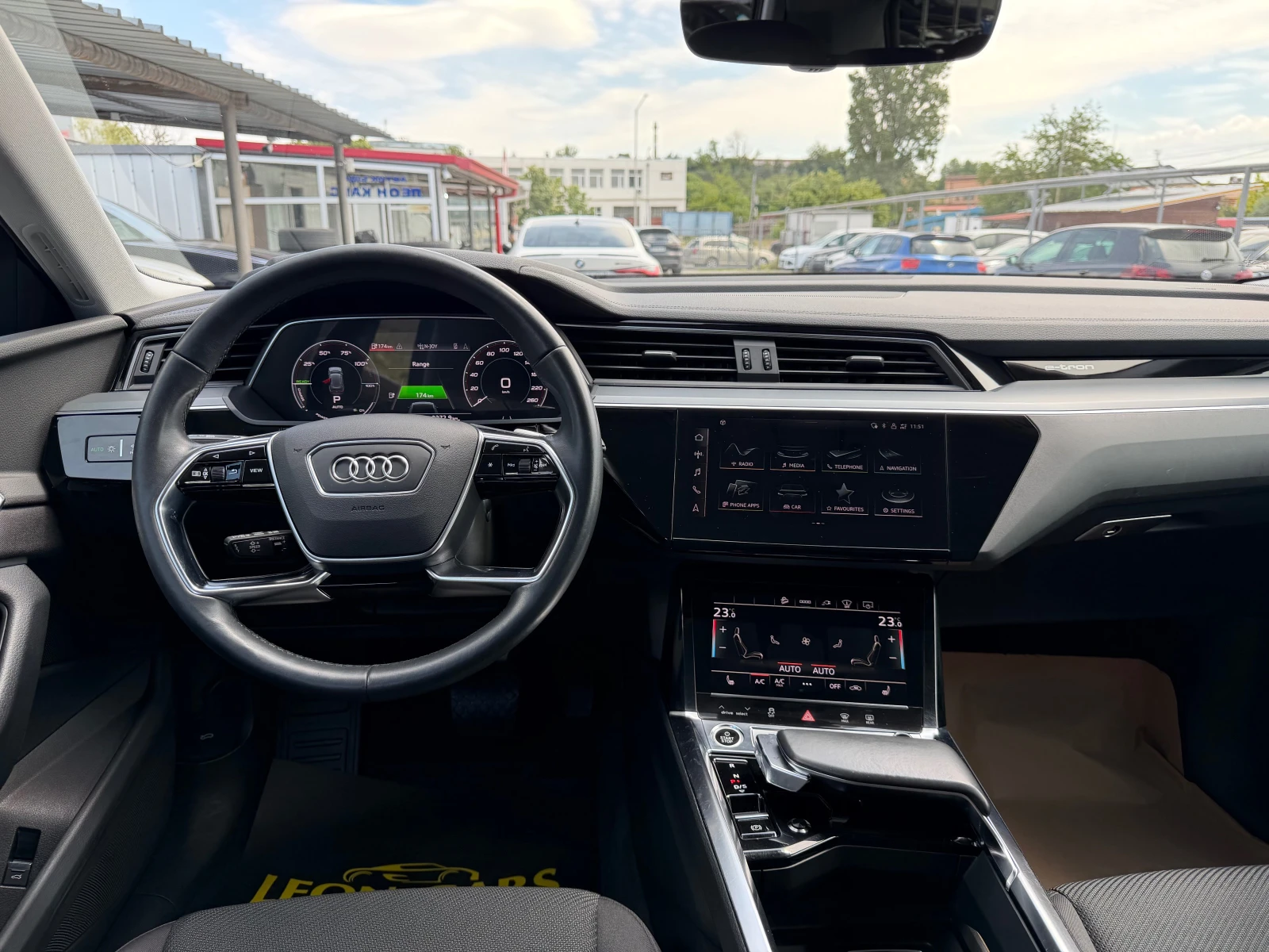 Audi E-Tron 55, 95kwh, Matrix, 360, head up, снимка 11 - Автомобили и джипове - 54930091