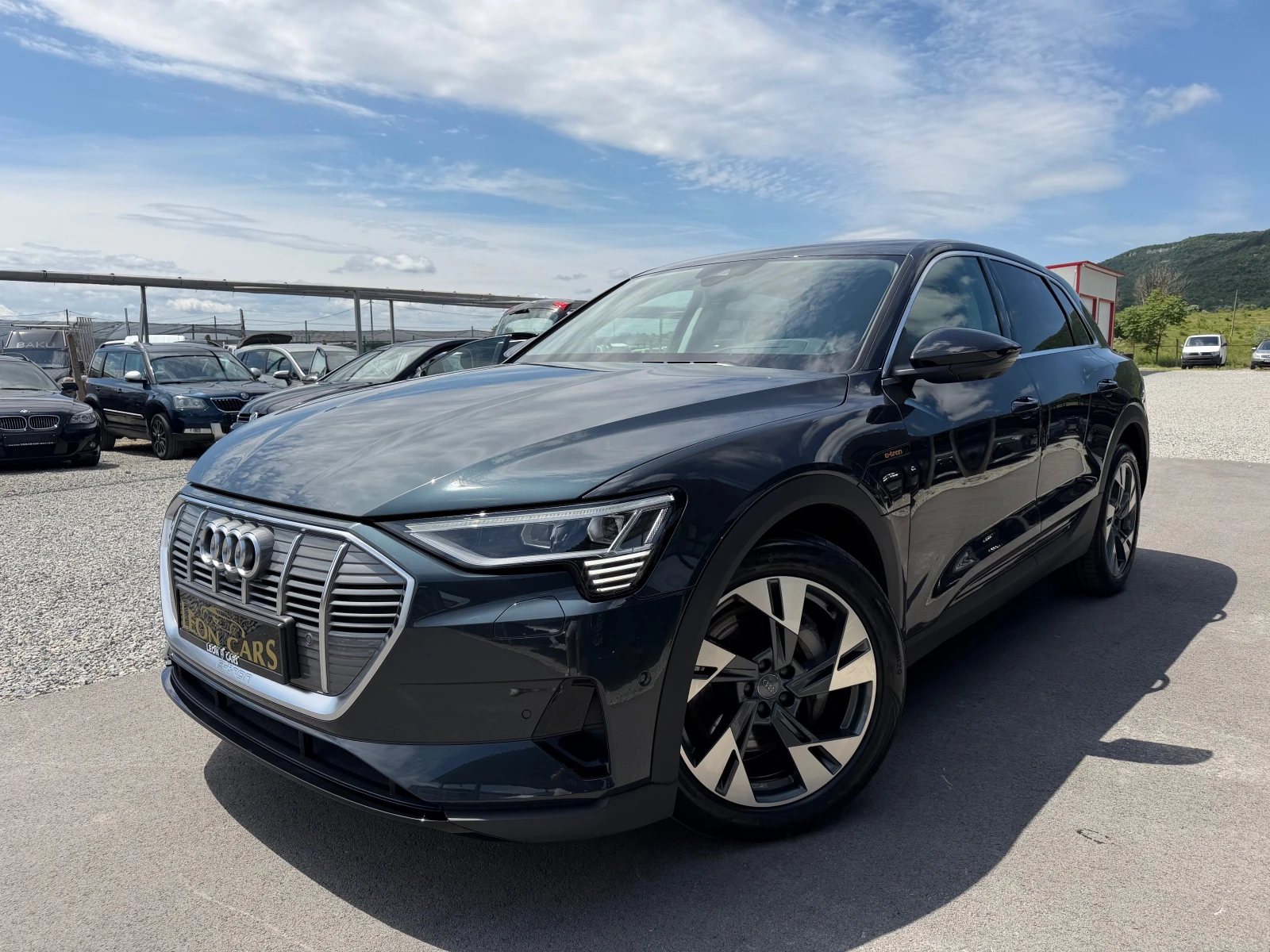 Audi E-Tron 55, 95kwh, Matrix, 360, head up, снимка 2 - Автомобили и джипове - 54930091