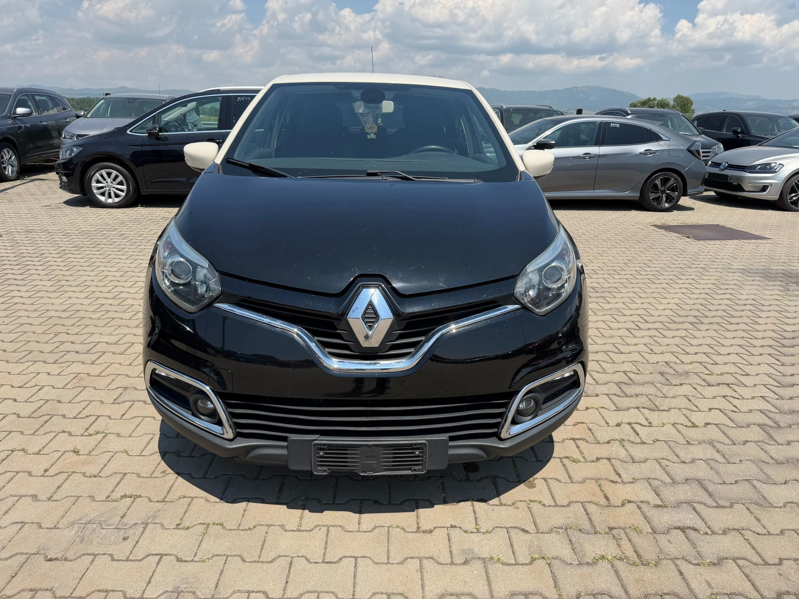 Renault Captur 1.5DCI NAVI/KAMERA EURO 6, снимка 3 - Автомобили и джипове - 55176109
