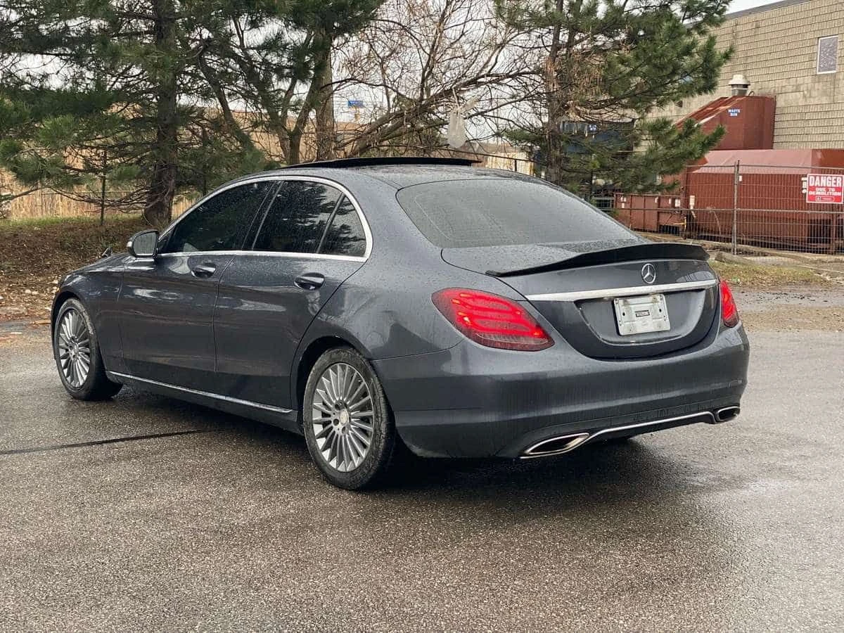 Mercedes-Benz C 300 4MATIC * CARFAX * ФИКСИРАНА ЦЕНА ДО БГ * , снимка 7 - Автомобили и джипове - 55189769
