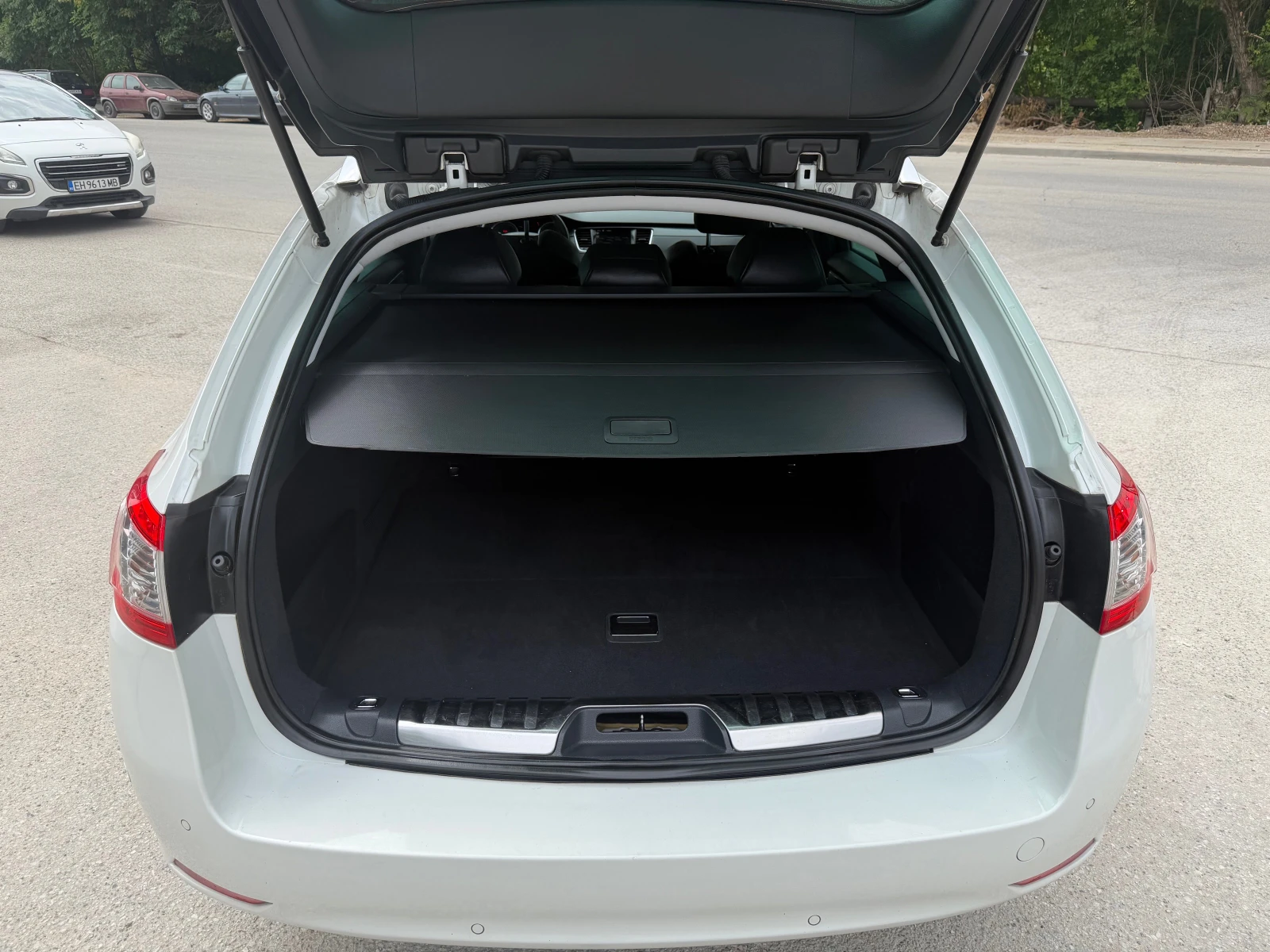 Peugeot 508 1.6 LUKS, снимка 10 - Автомобили и джипове - 55403187