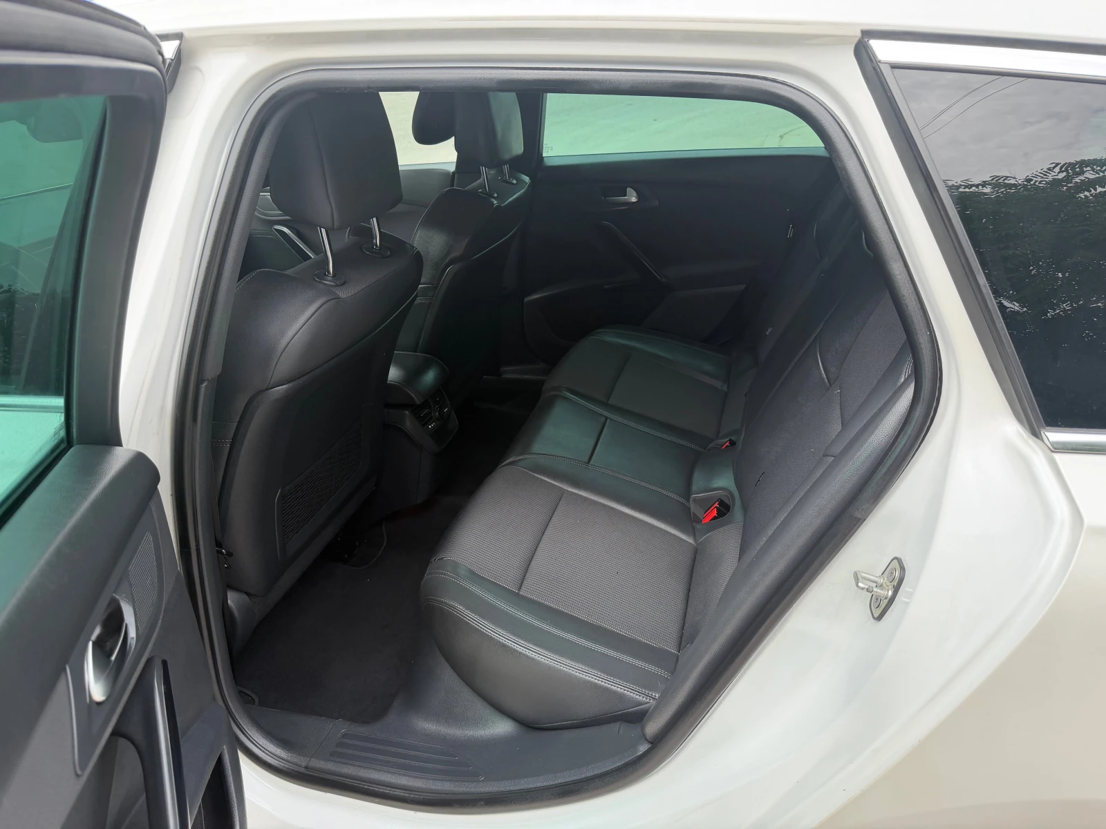 Peugeot 508 1.6 LUKS, снимка 9 - Автомобили и джипове - 55403187