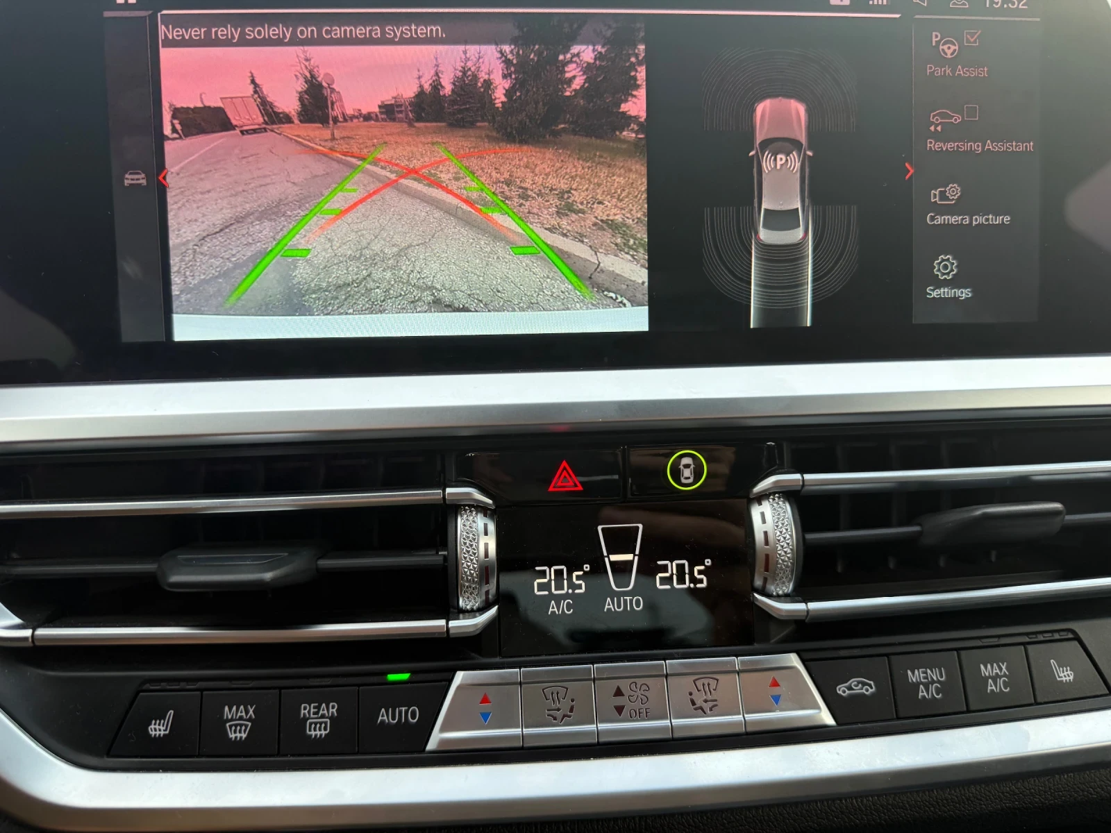 BMW 320 М sport, Head-UP, Laser, Camera, снимка 8 - Автомобили и джипове - 55425549
