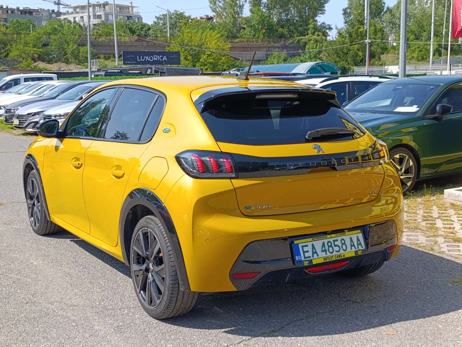 Peugeot 208 e-208  50kWh Закупен от БГ, снимка 4 - Автомобили и джипове - 55447875