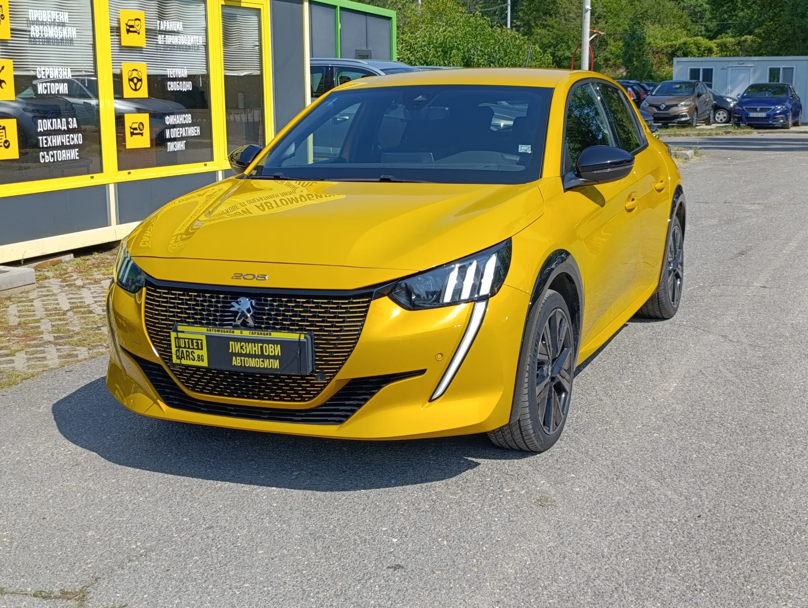 Peugeot 208 e-208  50kWh Закупен от БГ