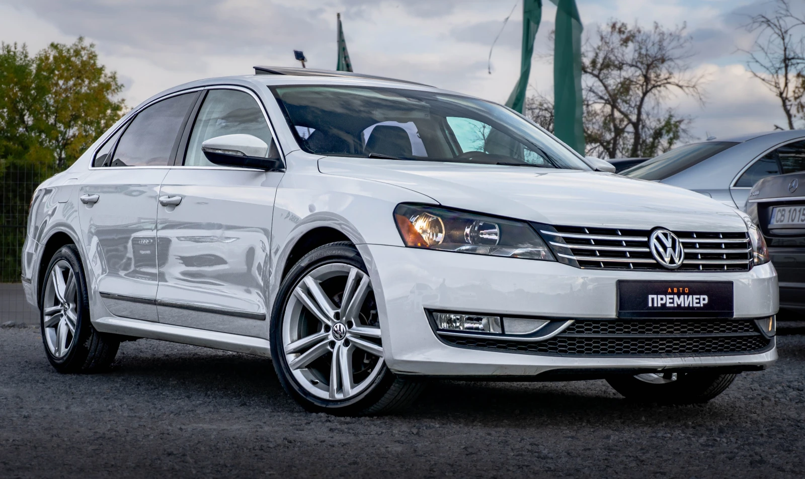 VW Passat 2.0TDI-140HP-РЕАЛНИ КМ!, снимка 3 - Автомобили и джипове - 56272439