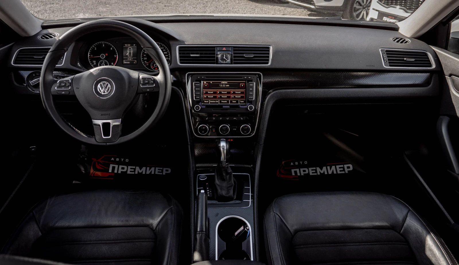 VW Passat 2.0TDI-140HP-РЕАЛНИ КМ!, снимка 8 - Автомобили и джипове - 56272439