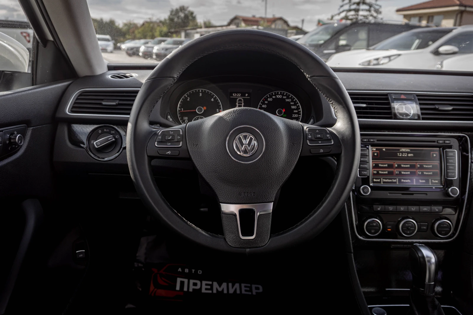 VW Passat 2.0TDI-140HP-РЕАЛНИ КМ!, снимка 9 - Автомобили и джипове - 56272439