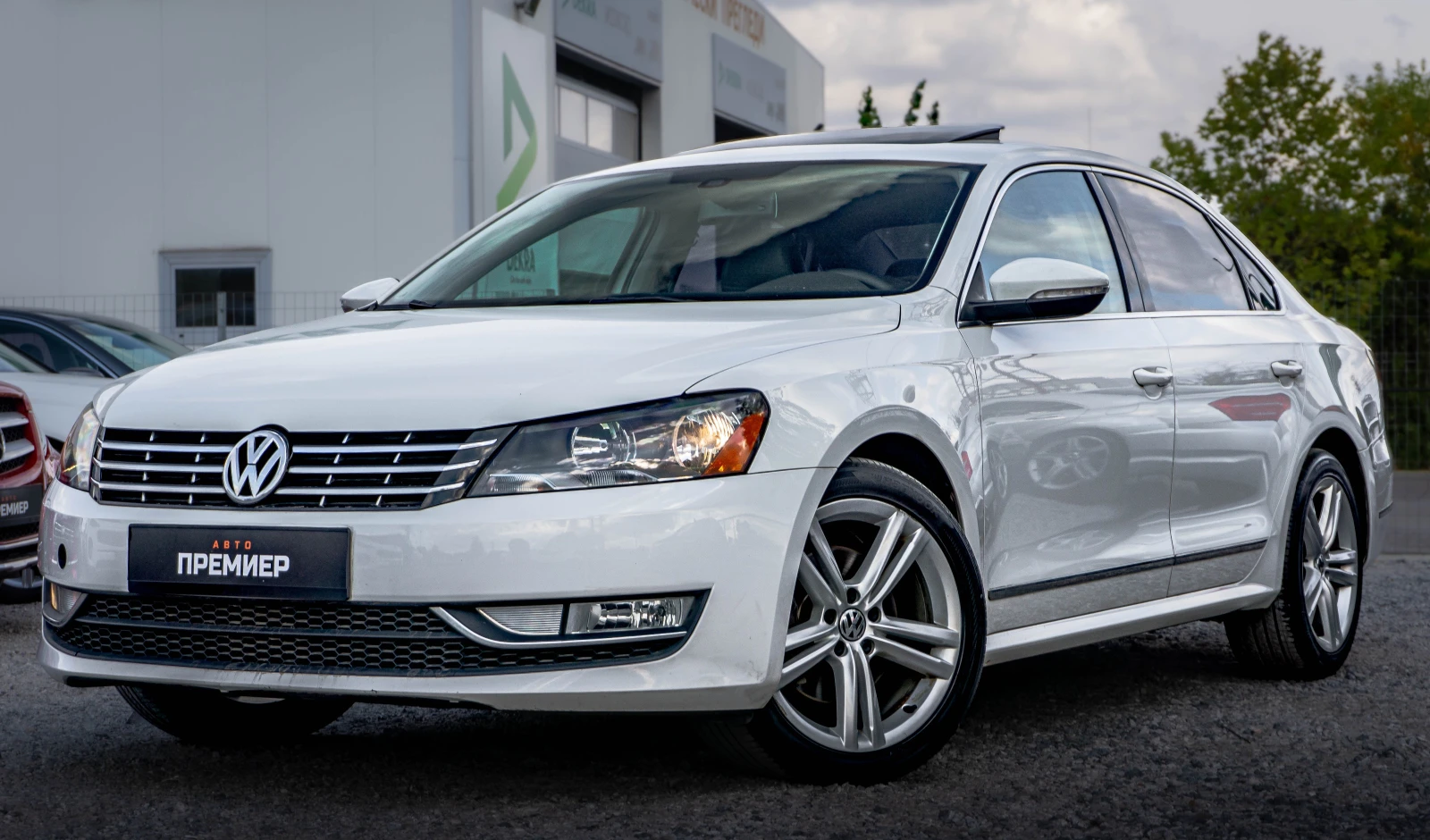 VW Passat 2.0TDI-140HP-РЕАЛНИ КМ!