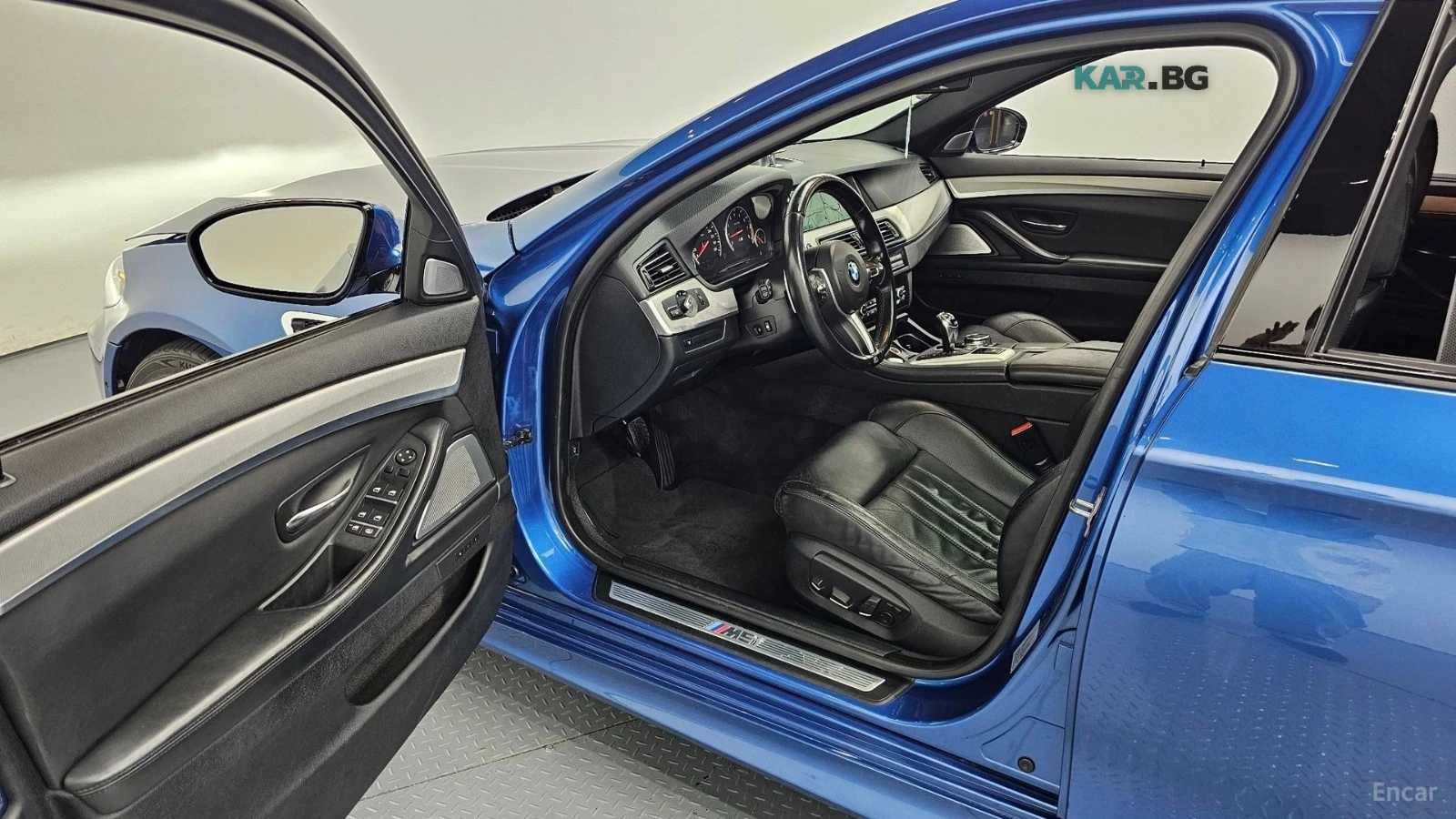 BMW M5 STAGE1* 360* HUD* ОБДУХВ* НАВИ* ПАНО* , снимка 8 - Автомобили и джипове - 56316209