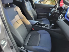 Toyota C-HR HYBRID НОВ ВНОС ИТАЛИЯ ПЕРФЕКТЕН 132529 КМ ! , снимка 14
