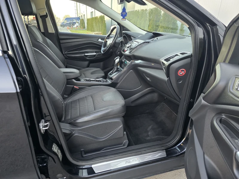 Ford Kuga 2.0tdci 163k.c* 4x4* Автоматик* Панорама* Камера* , снимка 15 - Автомобили и джипове - 48637856