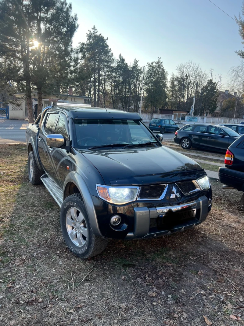 Mitsubishi L200, снимка 1 - Автомобили и джипове - 49065535