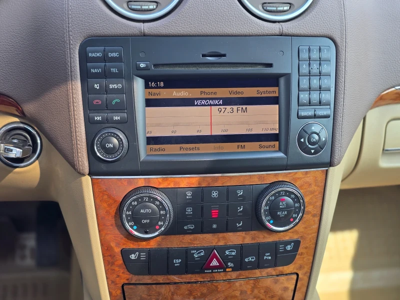 Mercedes-Benz GL 450 Facelift * 6+ 1* 180 000km * , снимка 15 - Автомобили и джипове - 50708215