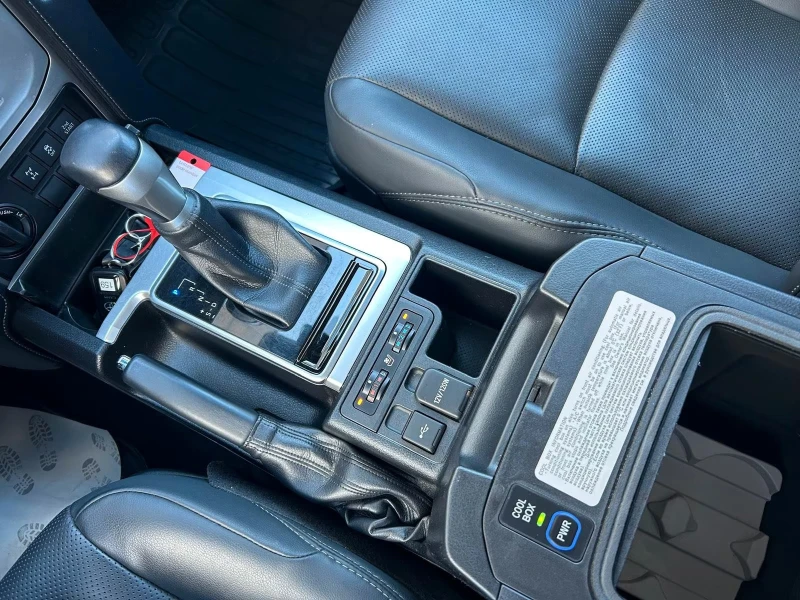 Toyota Land cruiser EXECUTIVE/204HP/CAM/NAVI/LED/KLESS/L.ASSIST/297g, снимка 9 - Автомобили и джипове - 51667995