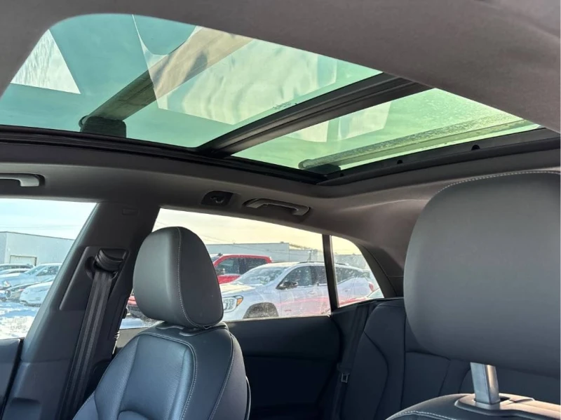 Audi Q8 * Progressiv quattro * CARFAX * ПАНОРАМА* ОБДУХВАН, снимка 10 - Автомобили и джипове - 53293104