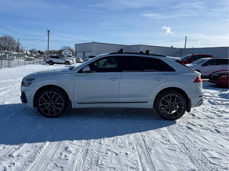 Audi Q8 * Progressiv quattro * CARFAX * ПАНОРАМА* ОБДУХВАН, снимка 2 - Автомобили и джипове - 53293104