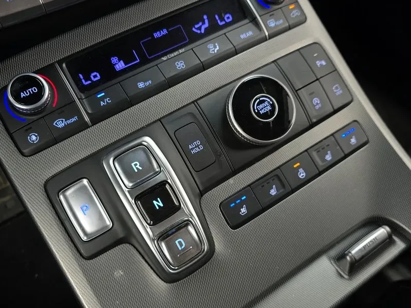 Hyundai Palisade 2.2 CRDI, снимка 9 - Автомобили и джипове - 54678699