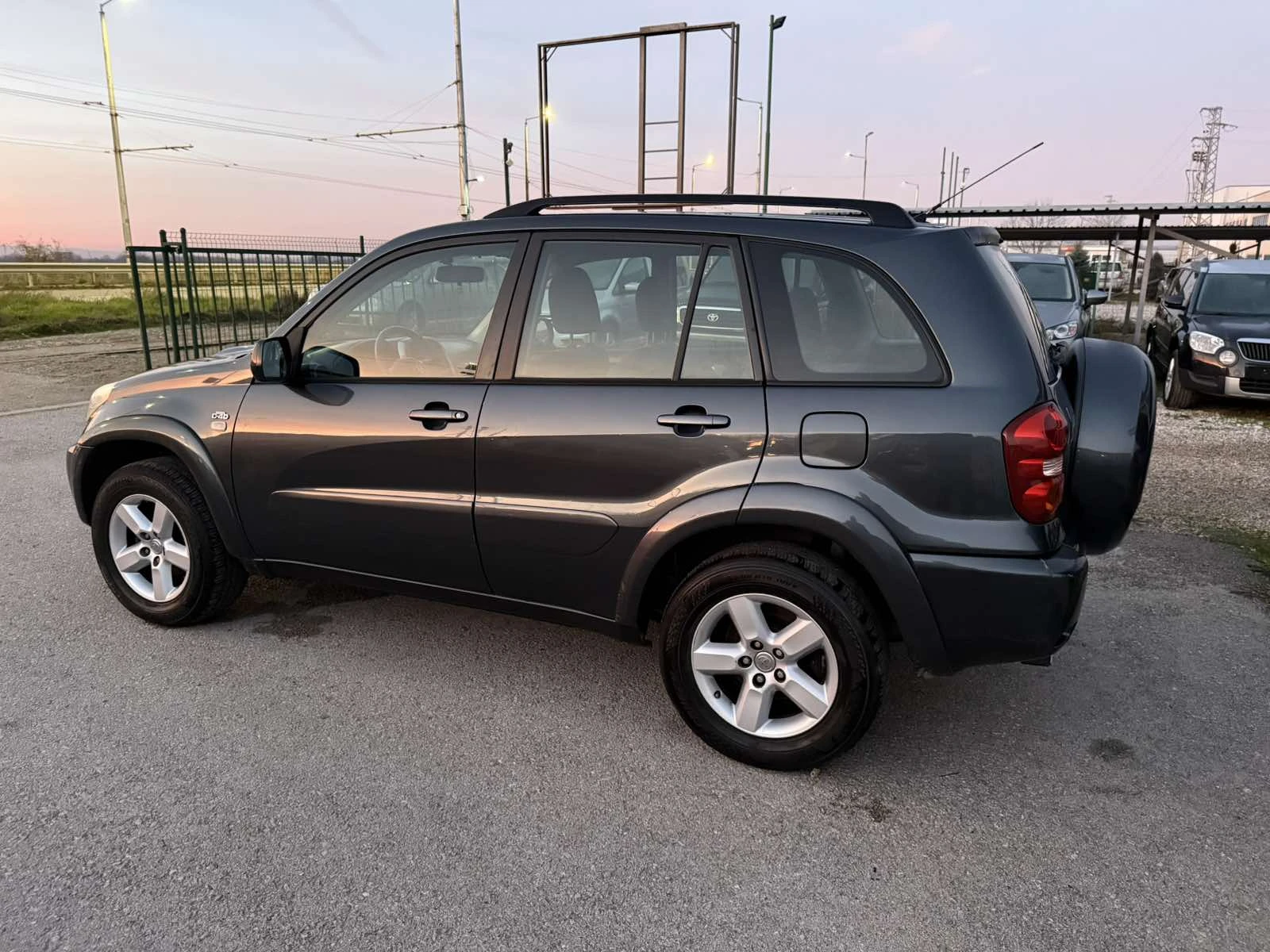 Toyota Rav4 2.0D-4D 116kc Italia | Mobile.bg   8