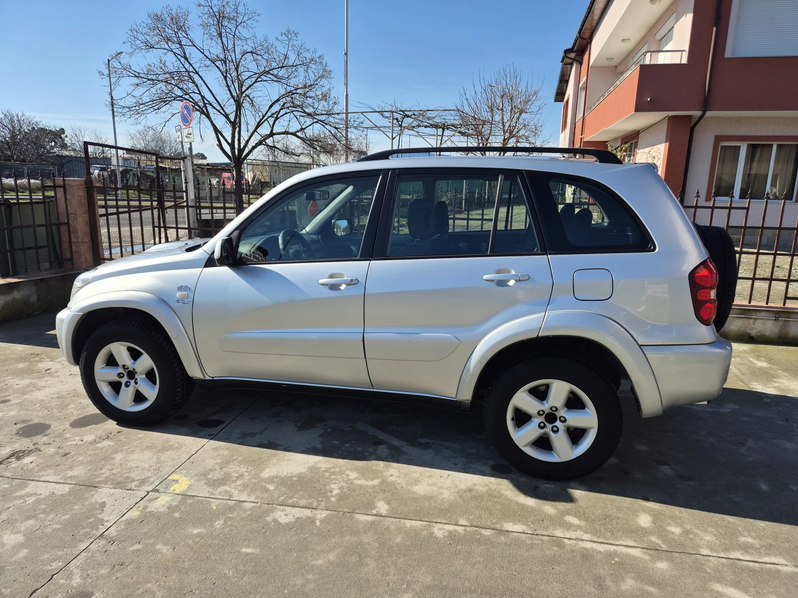 Toyota Rav4 Toyota Rav 4 facelift, CarPlay/AndroidAuto - изображение 3