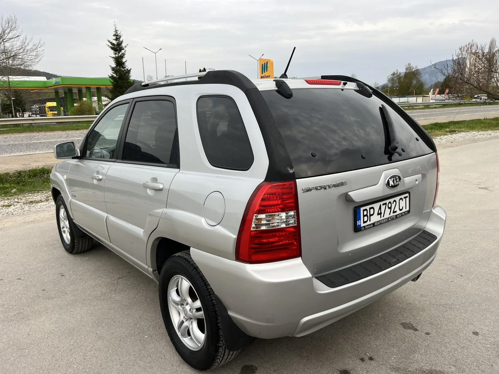 Kia Sportage 2.0I 141кс 4X4 EURO 4 КЛИМАТРОНИК ГАЗОВ ИНЖЕКЦИОН, снимка 5 - Автомобили и джипове - 54208752