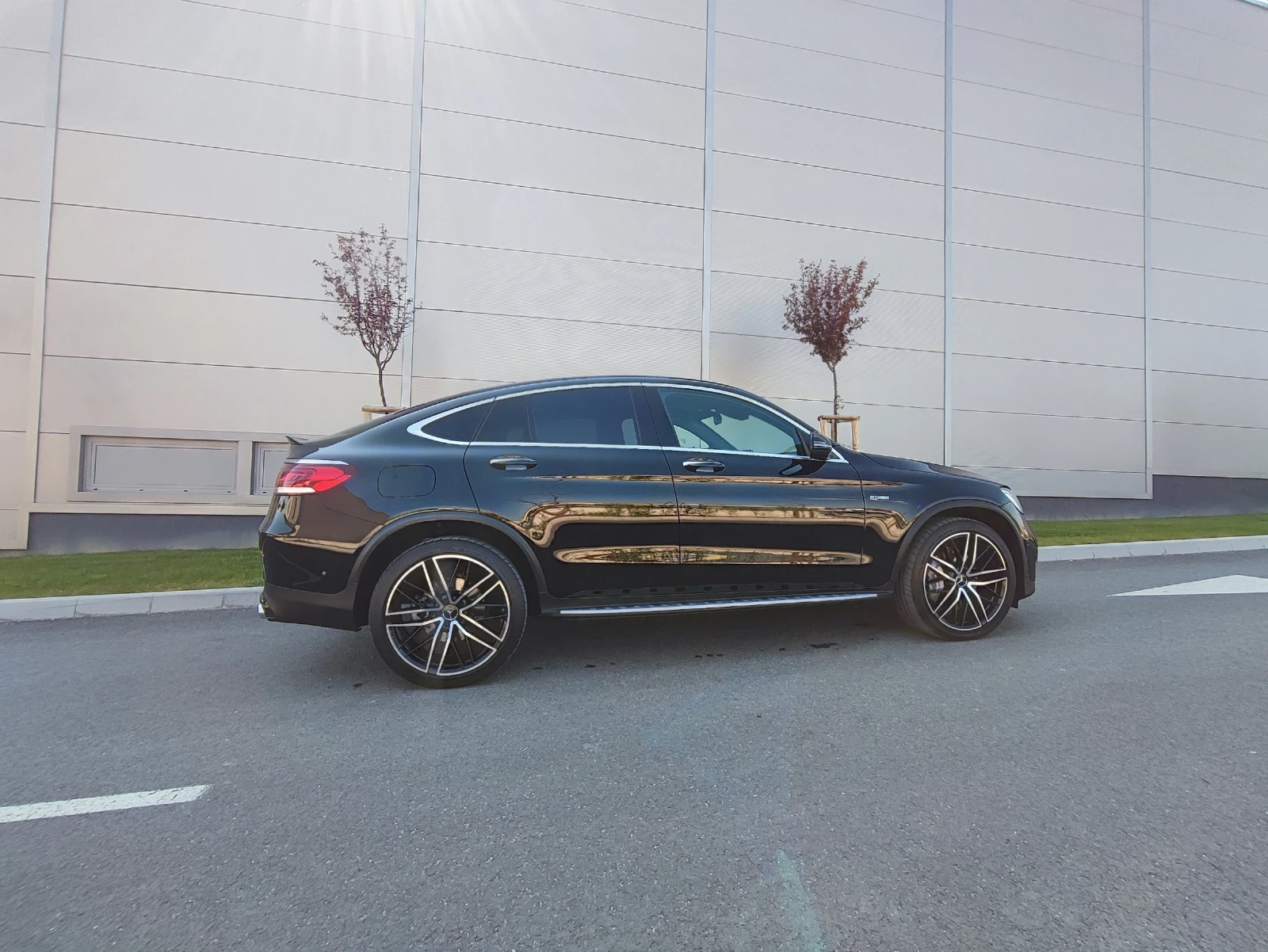 Mercedes-Benz GLC 43 AMG 4 MATIC/ COUPE/ SPORT EDITION, снимка 2 - Автомобили и джипове - 54584681