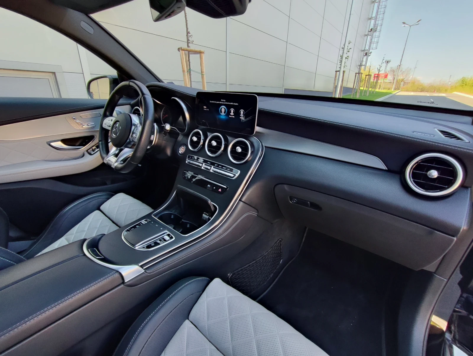 Mercedes-Benz GLC 43 AMG 4 MATIC/ COUPE/ SPORT EDITION, снимка 11 - Автомобили и джипове - 54584681