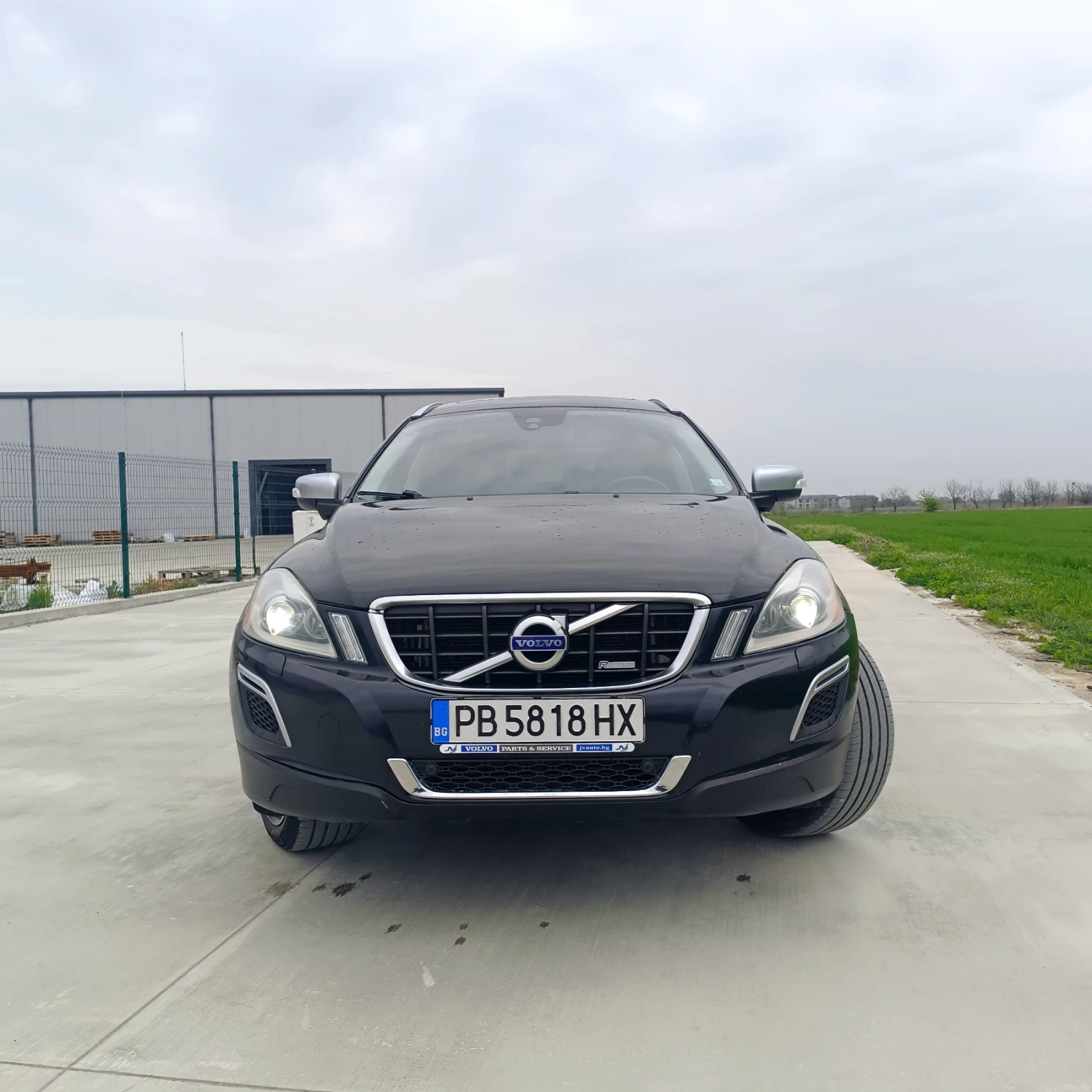 Volvo XC60 R-design Т6 329к.с. Polestar, снимка 2 - Автомобили и джипове - 54662550