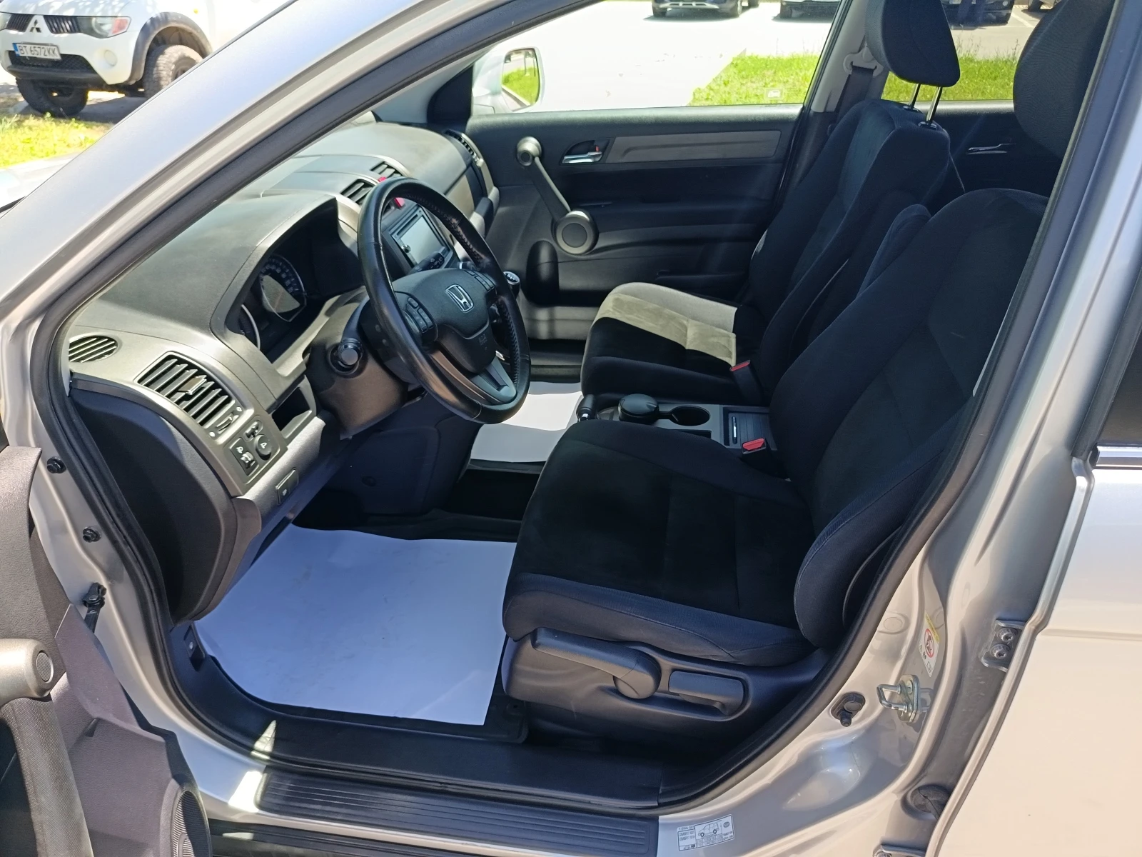 Honda Cr-v 2.2 DTEC Comfort 4WD ЕДИНСТВЕН СОБСТВЕНИК, снимка 9 - Автомобили и джипове - 54723564