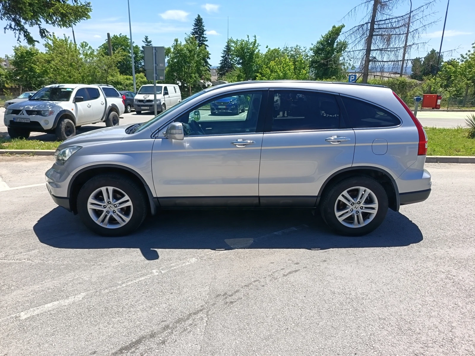 Honda Cr-v 2.2 DTEC Comfort 4WD ЕДИНСТВЕН СОБСТВЕНИК, снимка 2 - Автомобили и джипове - 54723564