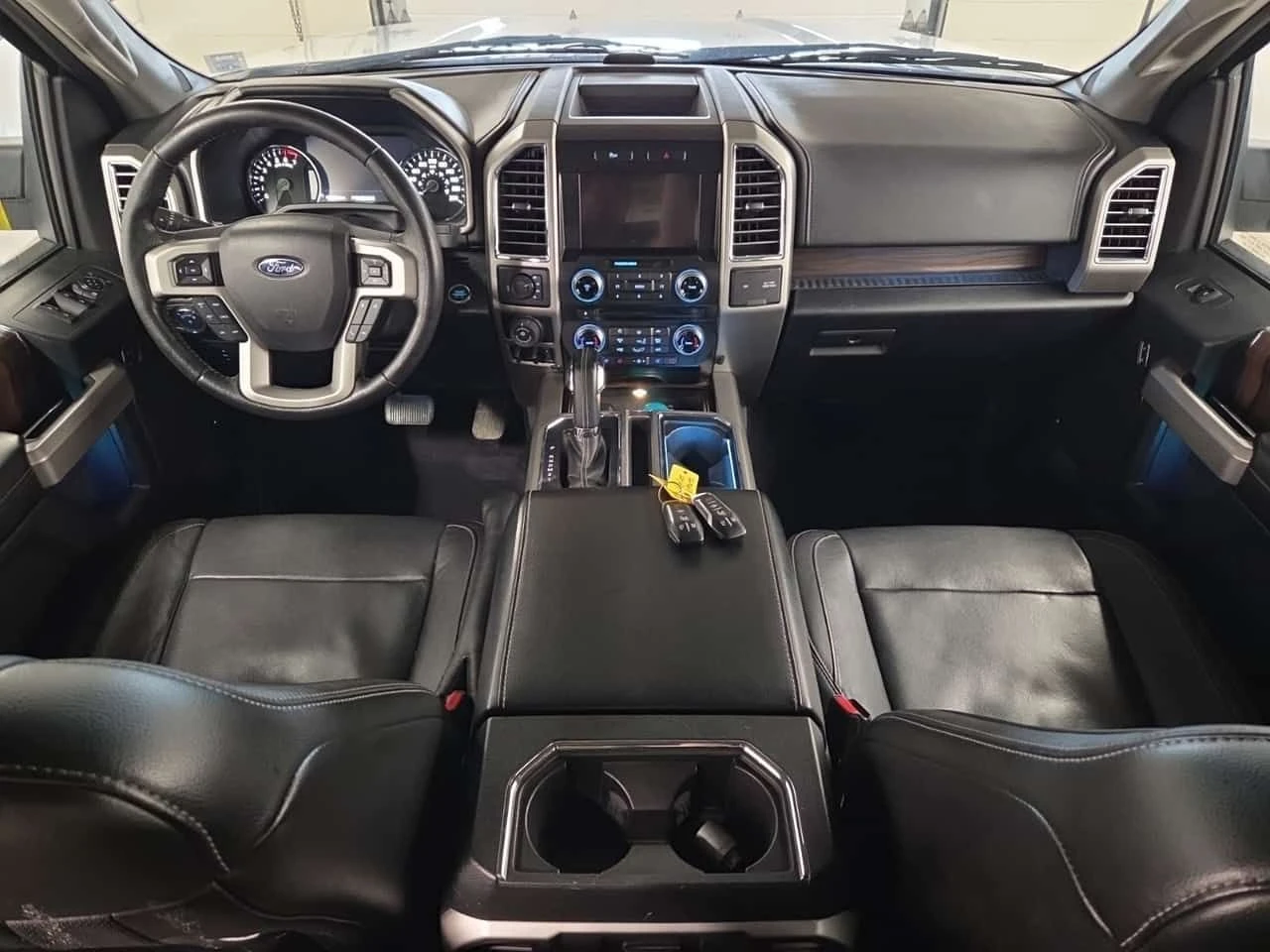 Ford F150 LARIAT| ОБДУХВАНЕ| HUD| PANO| 2 КЛЮЧА| , снимка 10 - Автомобили и джипове - 54818588